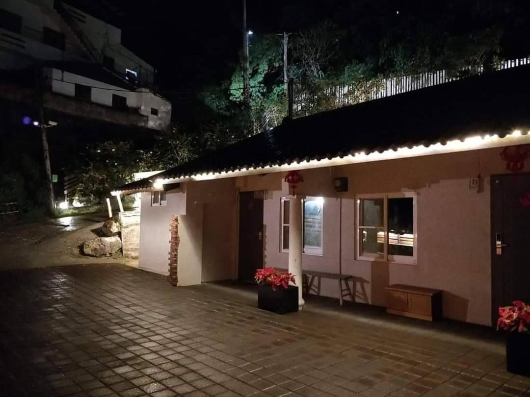 Searoad Homestay Taimali Exteriör bild