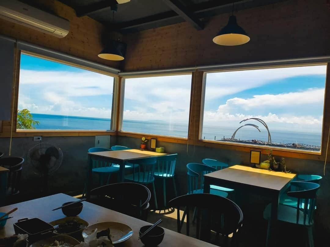 Searoad Homestay Taimali Exteriör bild