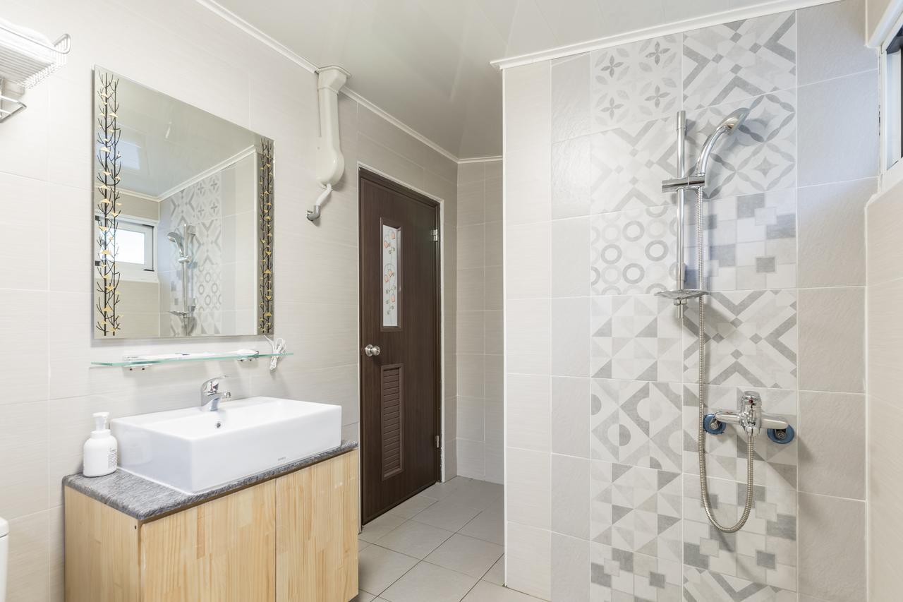 Searoad Homestay Taimali Exteriör bild